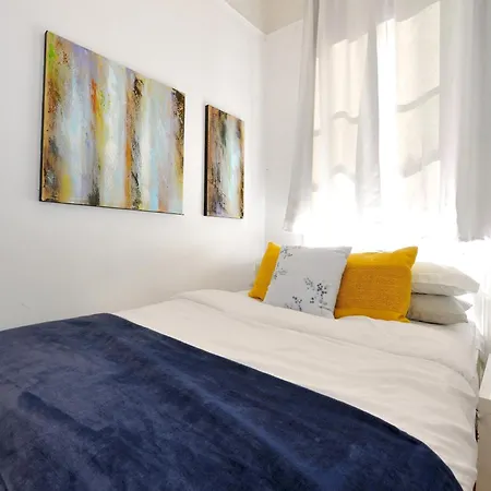 Midtown West Furnished Apartment 3Br Perfect Share